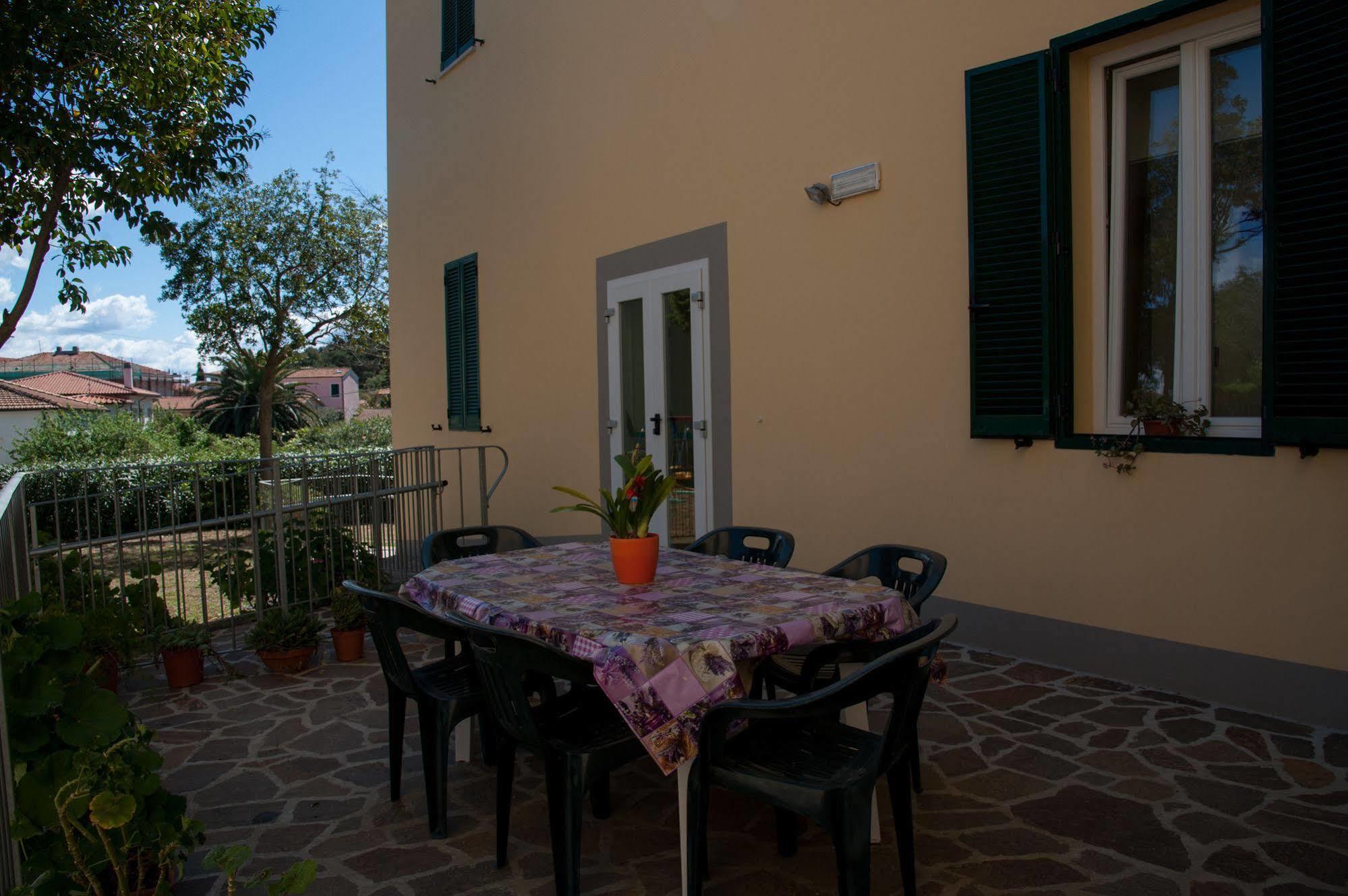 Casa San Giuseppe - Isola D'Elba Hotell Cavo Eksteriør bilde